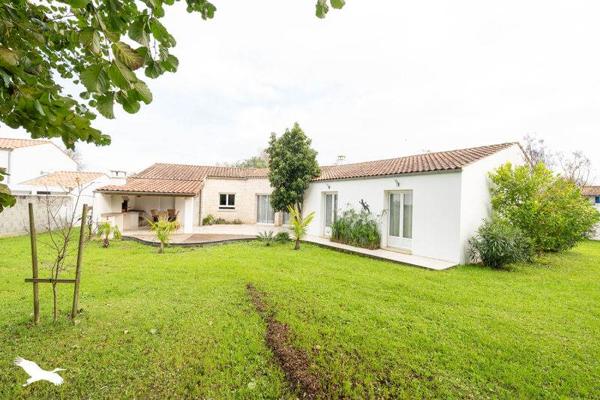 Maison à vendre |  Le Grand-Village-Plage |  6 pièces | 126 m²