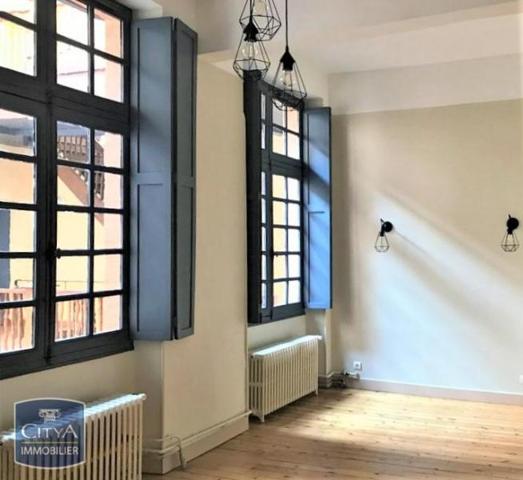 Appartement à louer 1 pièce 39.51m² Montauban (82000)