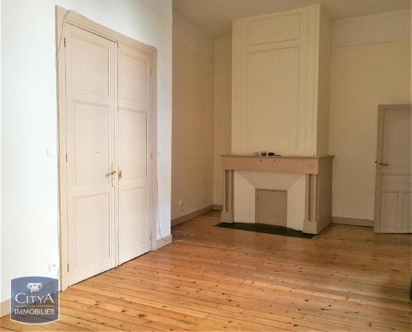 Appartement à louer 1 pièce 39.51m² Montauban (82000)