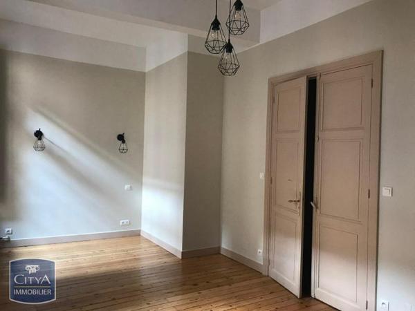 Appartement à louer 1 pièce 39.51m² Montauban (82000)