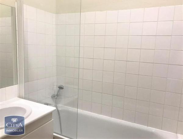 Appartement à louer 1 pièce 39.51m² Montauban (82000)