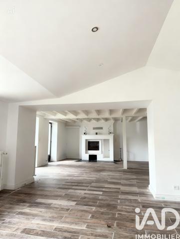 Maison à vendre 6 pièces 159 m² Mazeuil