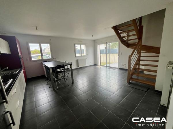 Maison récente avec vie de plain pied