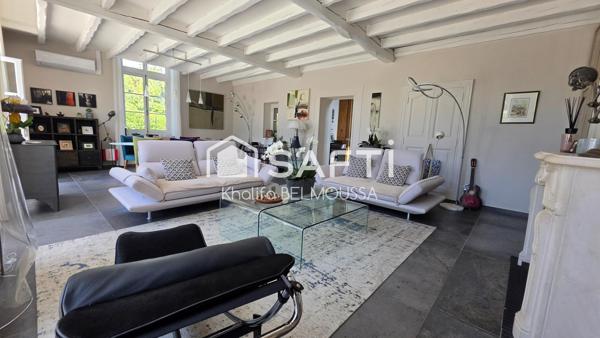 Propriété de caractère de 279 m² avec piscine couverte et espace bien-être