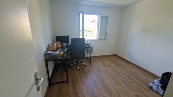Vente Maison88 m² - 4 Pièces - CASTELSARRASIN (82100)