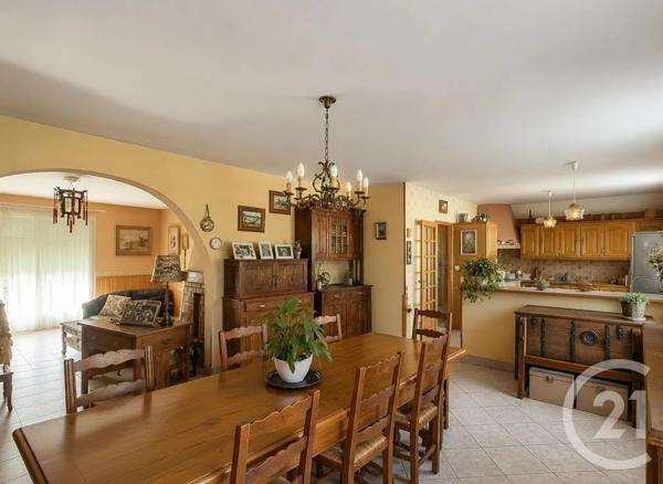 Maison à vendre  8 pièces - 182,08 m 2   GISORS  - 27