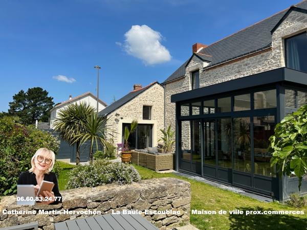 Opportunité - Maison de charme en pierre - 4 chambres et bureau - 166 m² hab/ 176 m2 au sol - Proche commerces