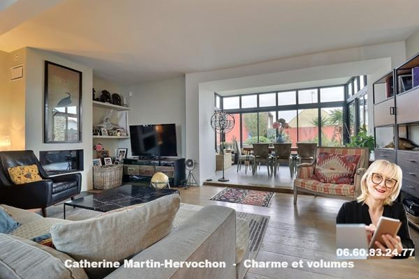 Opportunité - Maison de charme en pierre - 4 chambres et bureau - 166 m² hab/ 176 m2 au sol - Proche commerces