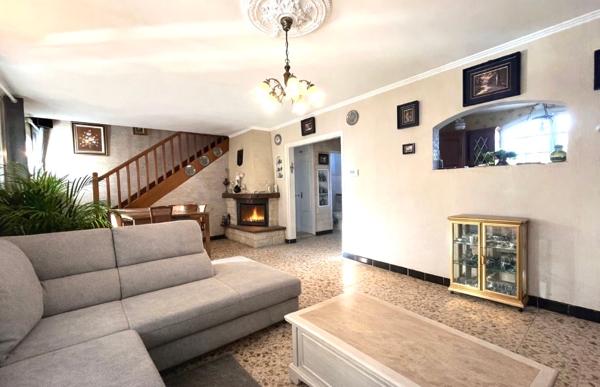 Maison : 6 pièce(s) 120 m²  + Véranda 26m²