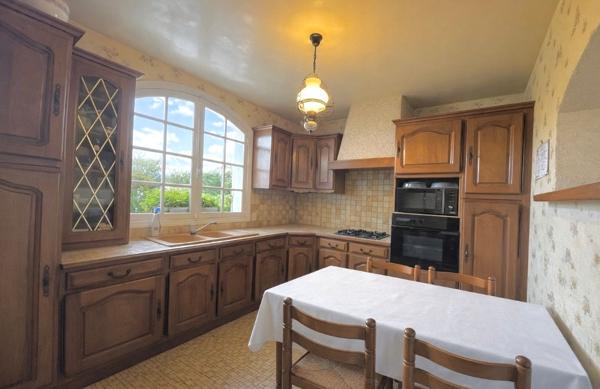 Maison : 6 pièce(s) 120 m²  + Véranda 26m²