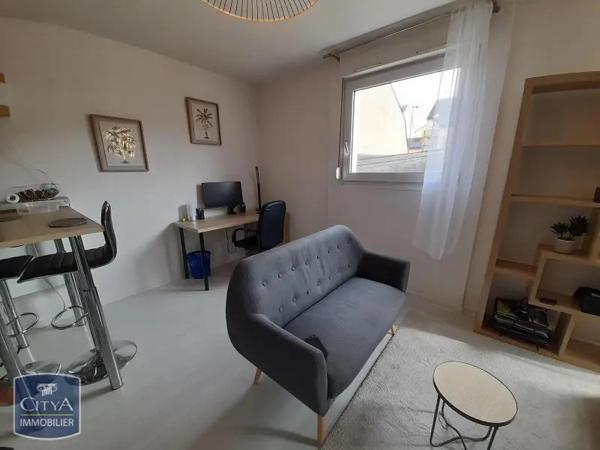 Appartement à louer 2 pièces 37.02m² Le Mans (72000)