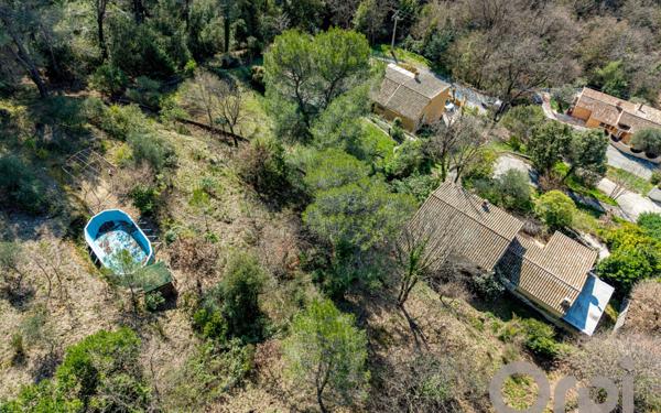 Maison à vendre    5 pièces • 155 m2 Colomars