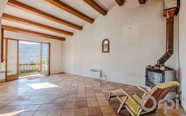 Maison à vendre    5 pièces • 155 m2 Colomars