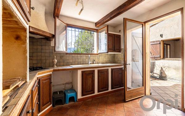 Maison à vendre    5 pièces • 155 m2 Colomars