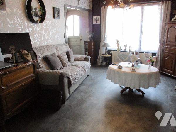 MAISON très bien entretenue 4 CHAMBRES JARDIN