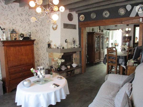 MAISON très bien entretenue 4 CHAMBRES JARDIN