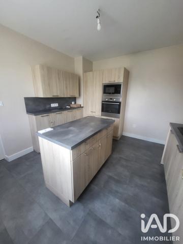 Maison à vendre 5 pièces 107 m² Saint-André-les-Vergers