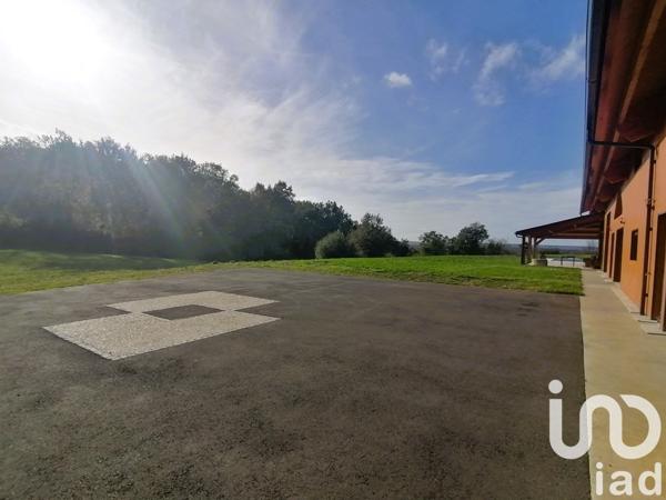 Maison d’architecte 6 pièces de 507 m² à Vic-en-Bigorre (65500)