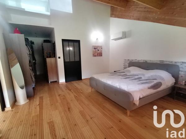 Maison d’architecte 6 pièces de 507 m² à Vic-en-Bigorre (65500)