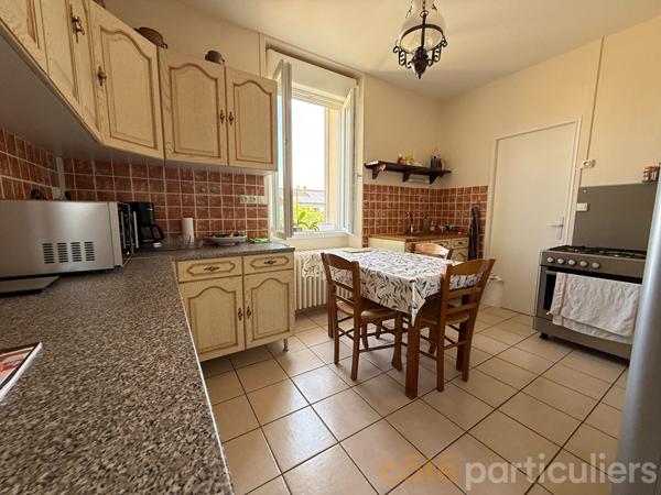 Vente
                Maison110 m² - 4 Pièces -
                    ORVAL (18200)