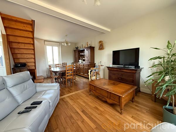 Vente
                Maison110 m² - 4 Pièces -
                    ORVAL (18200)