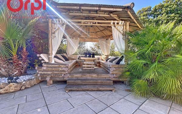 Maison à vendre    5 pièces • 186 m2 Fréjus