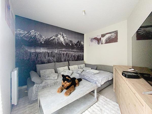 EXCLUSIVITÉ! Maison de ville T2 avec cour privative, Investissement locatif située à Luçon.