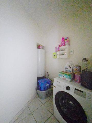 EXCLUSIVITÉ! Maison de ville T2 avec cour privative, Investissement locatif située à Luçon.