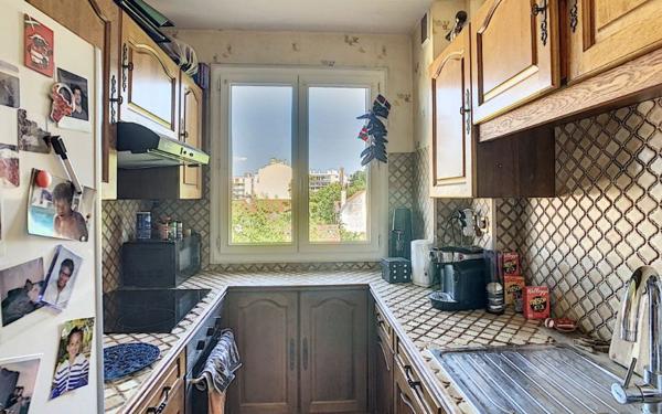 Appartement à louer    2 pièces •  Saint-Maur-des-Fossés