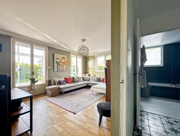 Béligneux (01360) Propriété d’Exception et dépendances avec vue panoramique Sans Vis à vis – La Valbonne / Béligneux Centre Gare