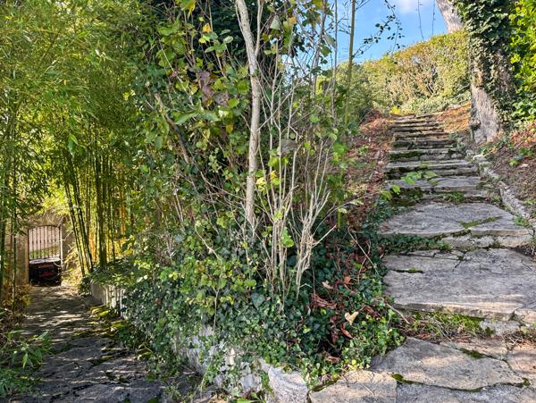 Béligneux (01360) Propriété d’Exception et dépendances avec vue panoramique Sans Vis à vis – La Valbonne / Béligneux Centre Gare