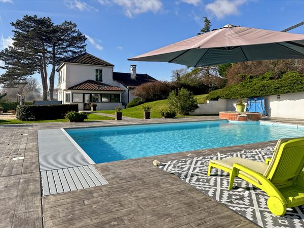 Béligneux (01360) Propriété d’Exception et dépendances avec vue panoramique Sans Vis à vis – La Valbonne / Béligneux Centre Gare