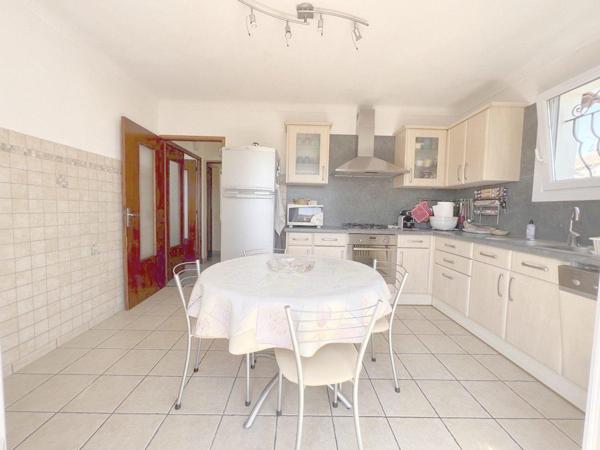 Vente / Appartement T4