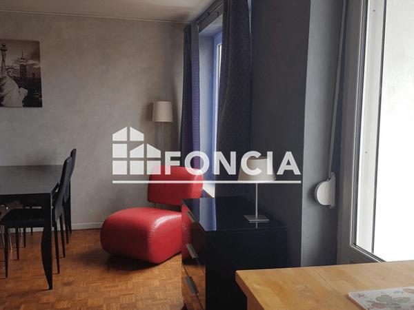 Location Studio meublé 31.79 m² - RUE DE PARIS Valenciennes 59300