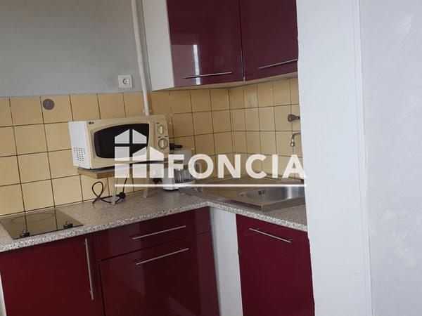 Location Studio meublé 31.79 m² - RUE DE PARIS Valenciennes 59300