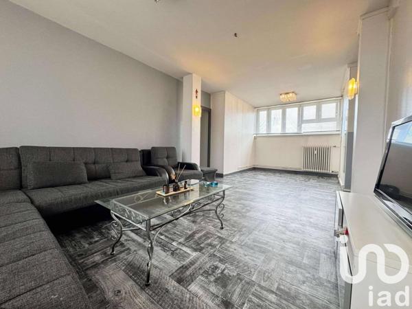 Appartement 4 pièces de 82 m² à Sedan (08200)