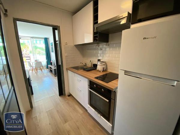 Appartement à louer 1 pièce 29.86m² Saint-Paul (97434)