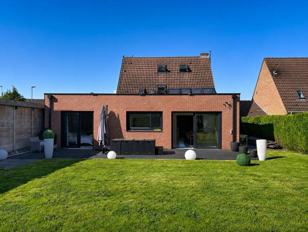 Location Maison de luxe Faches-Thumesnil 7 Pièces 185 m²
