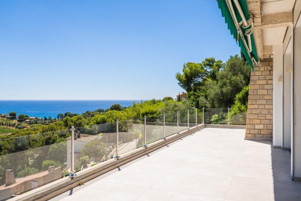 Location Appartement de luxe Cassis 5 Pièces 210 m²