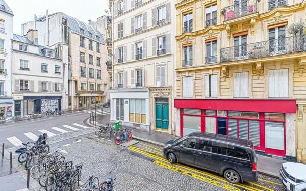 Appartement à vendre    1 pièce • 25,25 m2 Paris 9