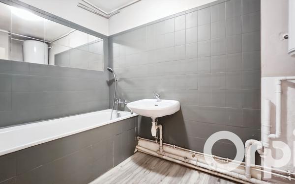 Appartement à vendre    3 pièces • 86,43 m2 Pierrelatte