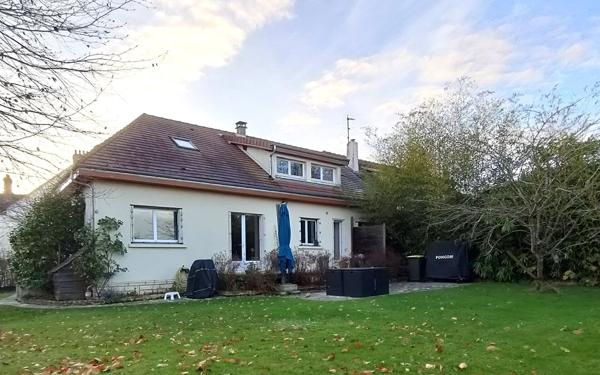 Maison à vendre    7 pièces •  Guignes