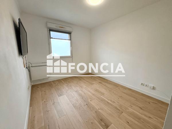 Location Appartement 3 pièces 55.55 m² - 1188 AVENUE DU CATEAU Cambrai 59400
