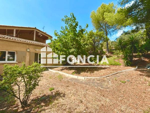 Location Maison 5 pièces 132.3 m² - 170 AVENUE LINO VENTURA Gignac La Nerthe 13180