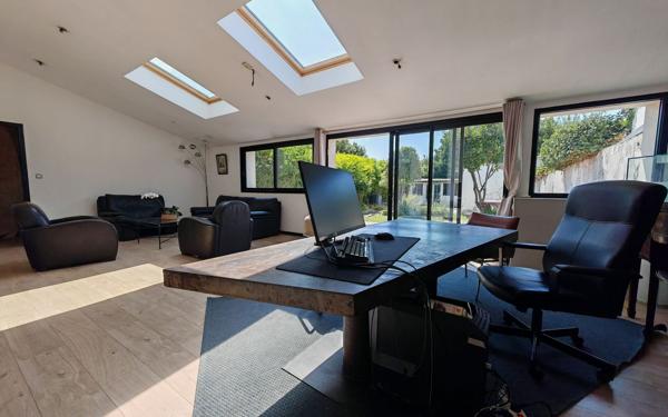 Maison à vendre    5 pièces • 148 m2 La Rochelle