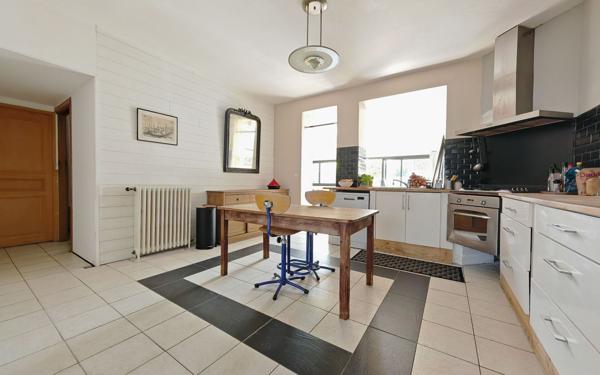 Maison à vendre    5 pièces • 148 m2 La Rochelle