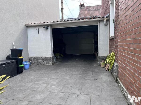 UNE PROPRIETE PLEINE DE CHARME ET DE POTENTIEL, IDEALE POUR UNE FAMILLE A LA RECHERCHE D'ESPACE 