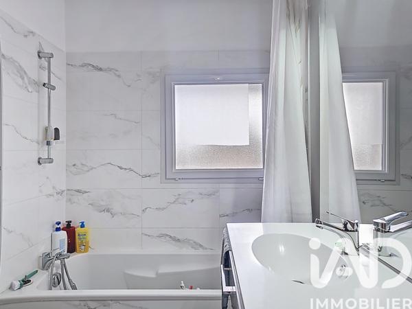 Appartement à vendre 3 pièces 60 m² Saint-Pierre-en-Faucigny