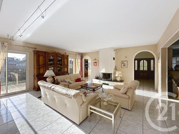 Maison à vendre  6 pièces - 219 m2 MOZAC - 63