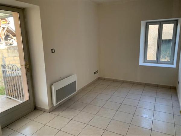 Maison à louer |  St-Pierre-de-Buzet |  3 pièces | 56 m²